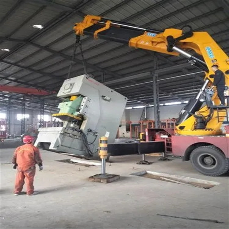 吴桥县80吨折臂吊车出租附近电话