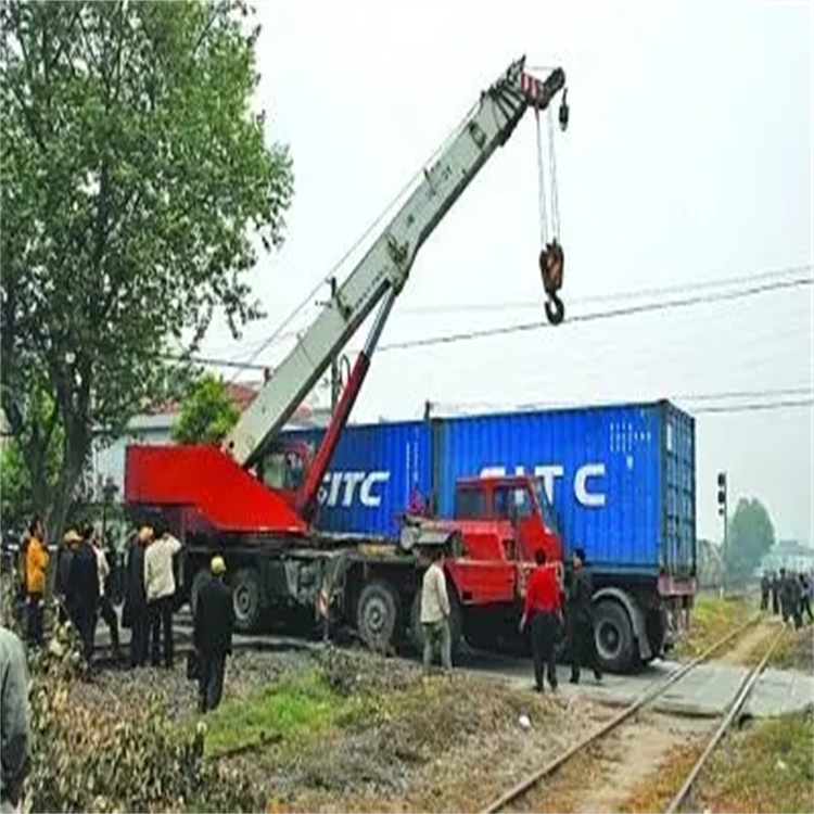 吴桥县如何快速找到附近的吊车救援公司